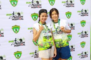 BIB: 
                            <button type="button" onclick="openModal(3563732)" class="btn btn-primary btn-sm float-right btn-popup" data-toggle="modal" data-target=".modal-high-quality">
                        <i class="fas fa-shopping-cart"></i> Add to Cart
                    </button>
                                            <button type="button" onclick="isThisMe(3563732, true)" class="btn btn-success btn-sm float-right btn-popup btn-isme hidden" data-toggle="tooltip" data-placement="bottom" title="นี่คือรูปของคุณใช่ไหม คลิกที่นี่เพื่อเอาเข้าอัลบั้ม">
                        <i class="fas fa-plus"></i> Add to album
                    </button>
                    <button type="button" onclick="isThisMe(3563732, false)" class="btn btn-warning btn-sm float-right btn-popup btn-isnotme hidden">
                        <i class="fas fa-ban"></i> Remove from album
                    </button>